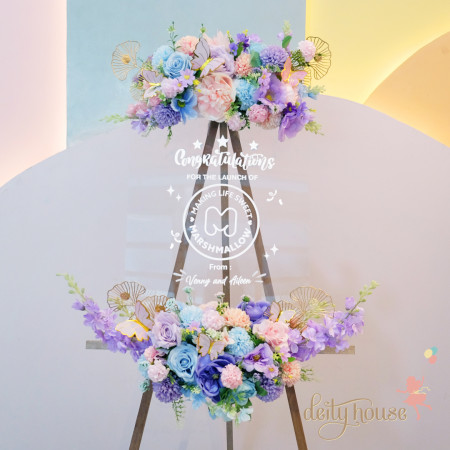 Custom Acrylic Flower Stand