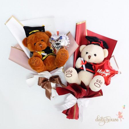 9" Shape Graduation with Bear Hand Bouquet